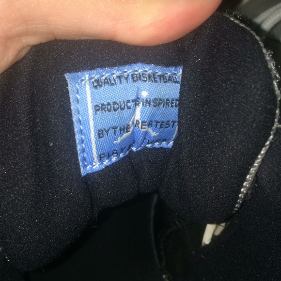 Jordan 11 legend blues - Picture 5 of 7